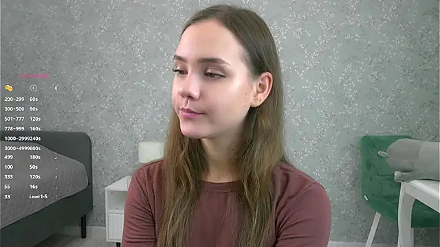 Snapshot of SweetSaraPie chatting on October 15, 2025, 7:11 pm SweetSaraPie online show from October 15, 2025, 7:11 pm