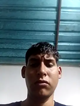 Luisneljc online show from January 7, 2026, 1:32 am