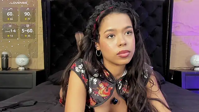 Snapshot of naomi_hill1 chatting on March 4, 2026, 2:47 pm naomi hill1 online show from March 4, 2026, 2:47 pm