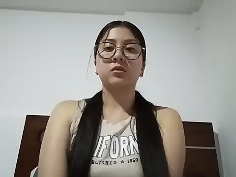 lil mila online show from November 9, 2025, 2:59 am