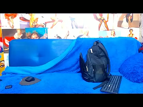 Snapshot of dazo_vnzl12 chatting on October 31, 2025, 12:13 pm dazo vnzl12 online show from October 31, 2025, 12:13 pm