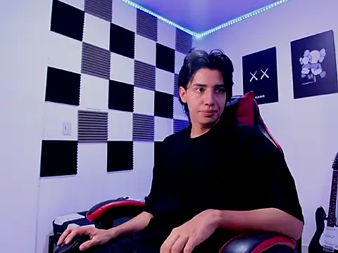 Snapshot of jeycobb chatting on January 18, 2026, 2:09 pm jeycobb online show from January 18, 2026, 2:09 pm