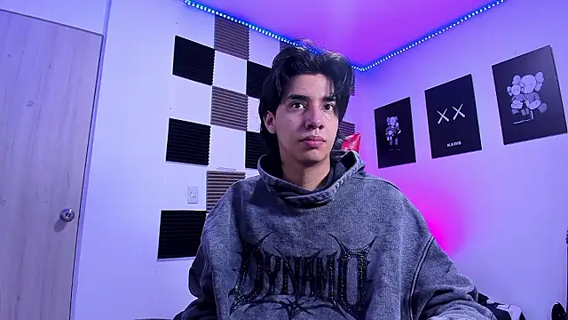 Snapshot of jeycobb chatting on February 14, 2026, 11:32 am jeycobb online show from February 14, 2026, 11:32 am