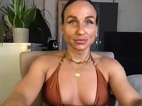 GluteQueenE online show from November 27, 2025, 3:23 pm