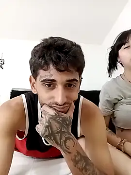 sombralovers online show from April 11, 2026, 3:27 pm