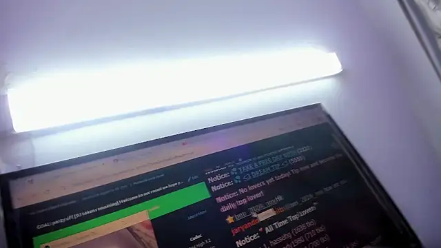 Snapshot of sofiandnick_smith chatting on November 21, 2025, 3:16 am sofiandnick smith online show from November 21, 2025, 3:16 am