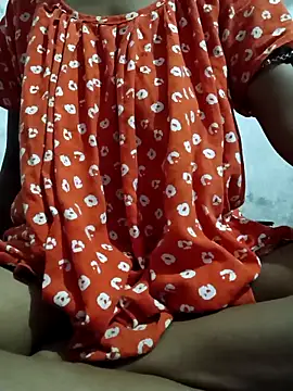 Hotty-romi3 online show from October 28, 2025, 2:45 am