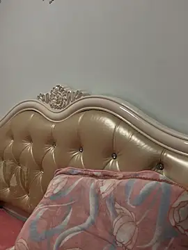 Mile-m online show from March 8, 2026, 10:18 am