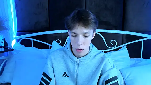 MarkBranston online show from November 17, 2025, 10:52 am