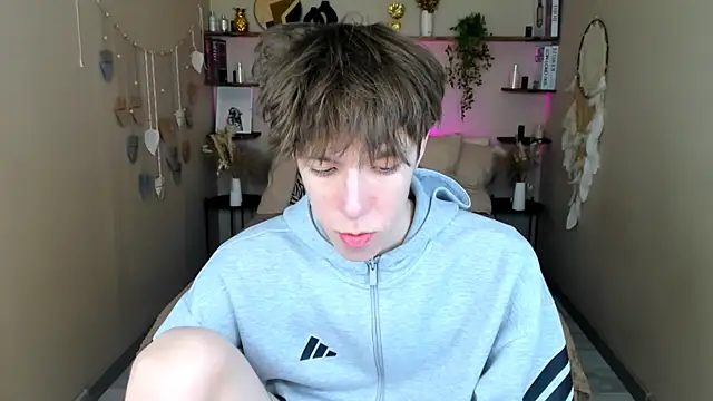 MarkBranston online show from April 10, 2026, 2:35 pm