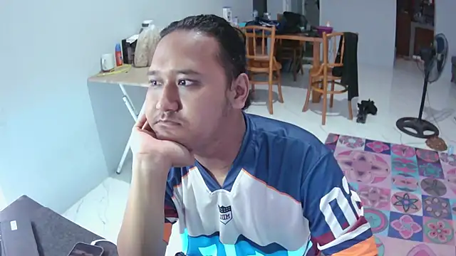 latexidn online show from December 22, 2025, 7:08 am