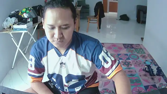 Snapshot of latexidn chatting on March 5, 2026, 1:24 am latexidn online show from March 5, 2026, 1:24 am