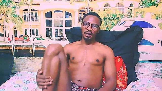 EbonyTiger69 online show from April 19, 2026, 4:08 pm