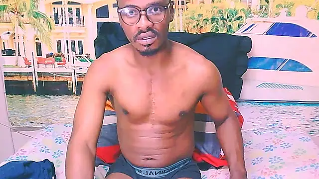 EbonyTiger69 online show from April 18, 2026, 7:07 pm