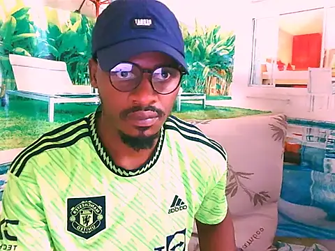 EbonyTiger69 online show from November 4, 2025, 3:43 am