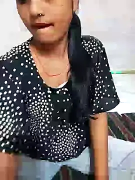 Saniya Doll online show from October 23, 2025, 7:40 am