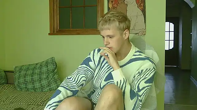  Timmy Boy  online show from October 13, 2025, 7:21 am