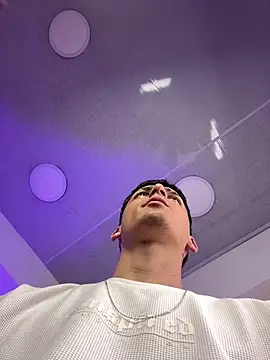 Snapshot of MateoMitchell chatting on February 6, 2026, 4:30 am MateoMitchell online show from February 6, 2026, 4:30 am