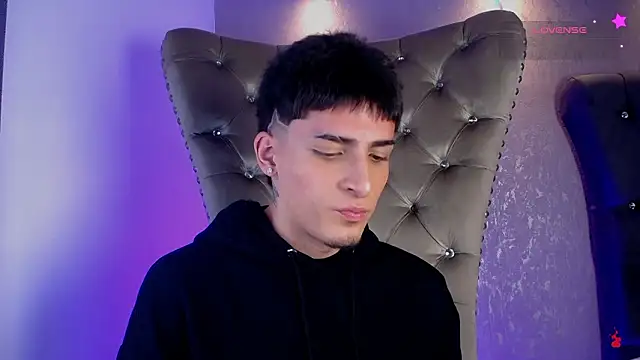 Snapshot of MateoMitchell chatting on February 24, 2026, 4:46 am MateoMitchell online show from February 24, 2026, 4:46 am