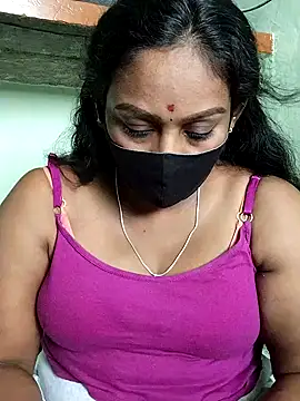 Snapshot of tamil_Monisha chatting on November 1, 2025, 10:42 am tamil Monisha online show from November 1, 2025, 10:42 am