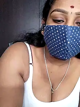 Snapshot of tamil_Monisha chatting on November 16, 2025, 6:01 pm tamil Monisha online show from November 16, 2025, 6:01 pm