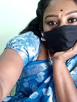 Snapshot of tamil_Monisha chatting on November 2, 2025, 5:18 pm tamil Monisha online show from November 2, 2025, 5:18 pm