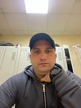 Snapshot of Mahrovmaxim chatting on October 23, 2025, 11:20 am Mahrovmaxim online show from October 23, 2025, 11:20 am