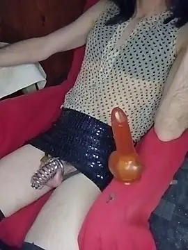 Snapshot of PaulaCrossdresser chatting on November 9, 2025, 9:35 am PaulaCrossdresser online show from November 9, 2025, 9:35 am