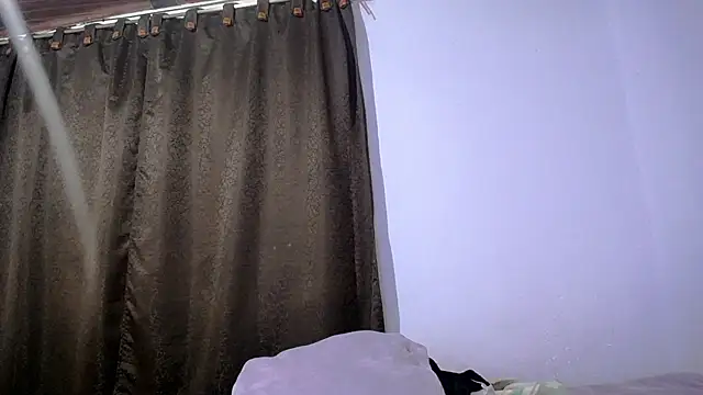 Snapshot of Bamby_69 chatting on November 26, 2025, 11:43 am Bamby 69 online show from November 26, 2025, 11:43 am