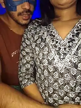 Snapshot of Dark_Chocoxxx chatting on November 27, 2025, 8:31 pm Dark Chocoxxx online show from November 27, 2025, 8:31 pm