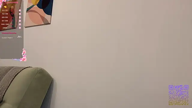 Snapshot of GilySuper chatting on November 12, 2025, 3:32 am GilySuper online show from November 12, 2025, 3:32 am