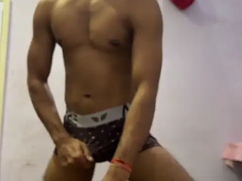 OooYessboyy online show from July 26, 2026, 6:37 pm