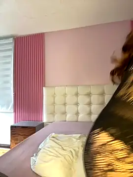 CharlotteMilf  online show from December 5, 2025, 1:10 pm