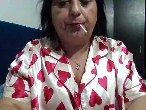Snapshot of Karina_Betherlsen chatting on October 16, 2025, 2:42 am Karina Betherlsen online show from October 16, 2025, 2:42 am