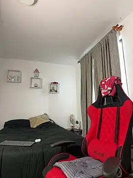 Ezzio Scolaro online show from March 5, 2026, 10:05 pm