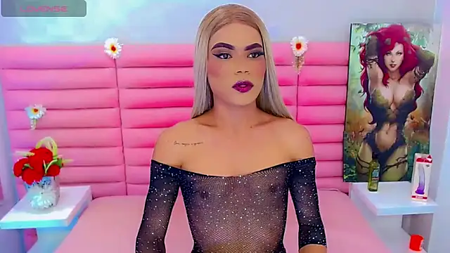 Snapshot of miss_dania75 chatting on October 22, 2025, 3:28 am miss dania75 online show from October 22, 2025, 3:28 am