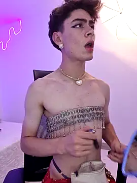 Snapshot of Sam_Clark chatting on November 15, 2025, 2:15 am Sam Clark online show from November 15, 2025, 2:15 am