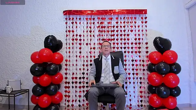  axelking  online show from February 14, 2026, 11:43 am