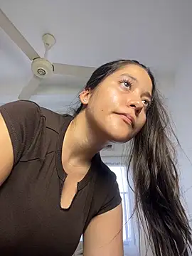 Nhefertary online show from March 14, 2026, 9:32 pm