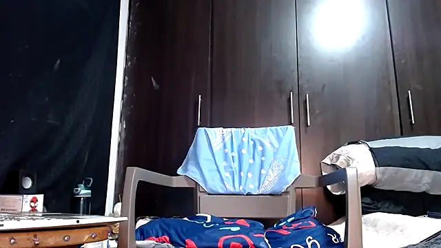 Snapshot of imsammytop chatting on December 2, 2025, 10:55 pm imsammytop online show from December 2, 2025, 10:55 pm