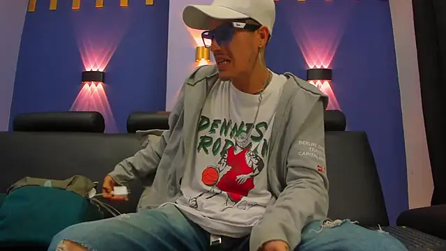 Snapshot of imsammytop chatting on October 29, 2025, 11:31 am imsammytop online show from October 29, 2025, 11:31 am