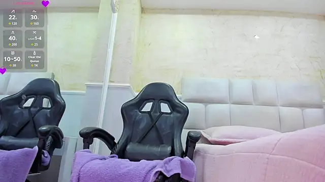 ScarletEvanss  online show from May 22, 2026, 11:08 am