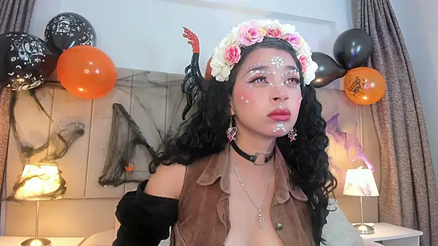 Snapshot of alahia_hank chatting on October 31, 2025, 7:10 pm alahia hank online show from October 31, 2025, 7:10 pm