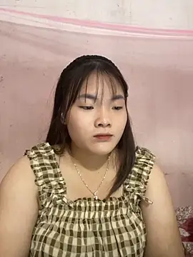 Beautiful-light22 online show from November 4, 2025, 8:07 am