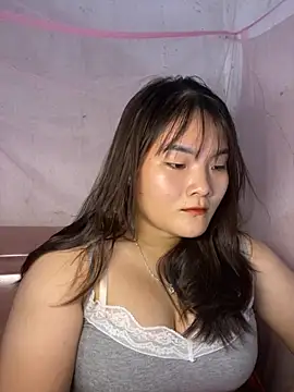 Beautiful-light22 online show from November 26, 2025, 3:34 pm