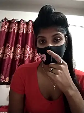 Queen-Any online show from December 16, 2025, 4:00 pm