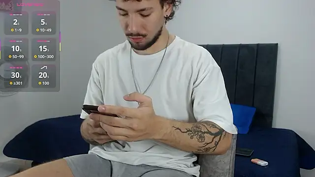 angel kyrozz online show from February 14, 2026, 7:03 pm