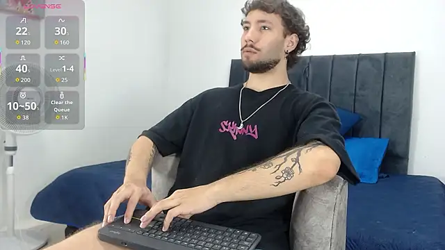 angel kyrozz online show from February 13, 2026, 7:03 pm