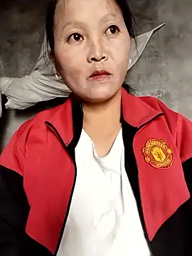 sumaybae online show from October 24, 2025, 4:44 am