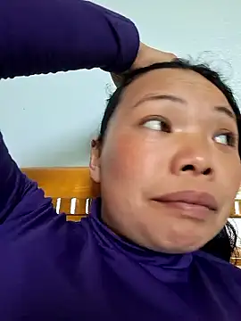 Snapshot of miomio-12 chatting on January 11, 2026, 9:16 am miomio-12 online show from January 11, 2026, 9:16 am